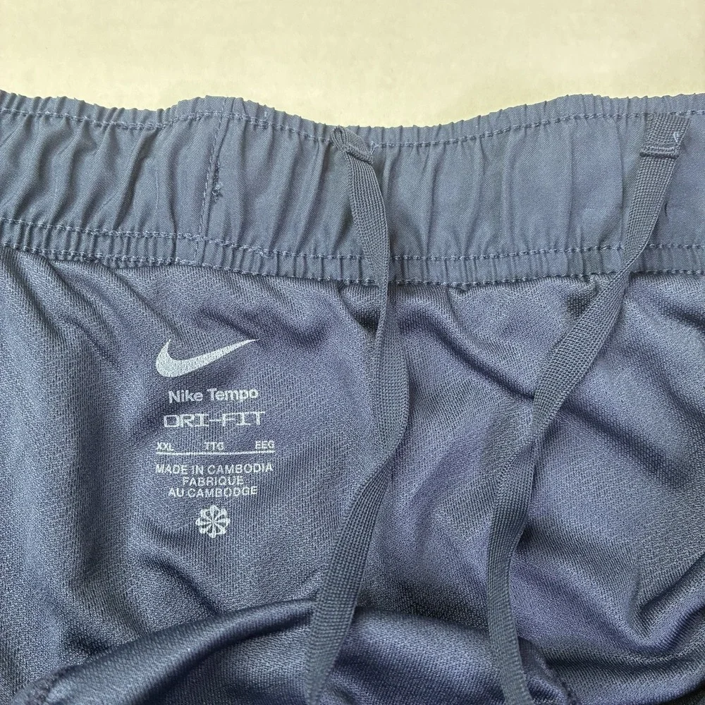 Nike Dri-FIT Running Shorts Women's 2XL Blue Purple 3 Inseam Lightweight HM6096